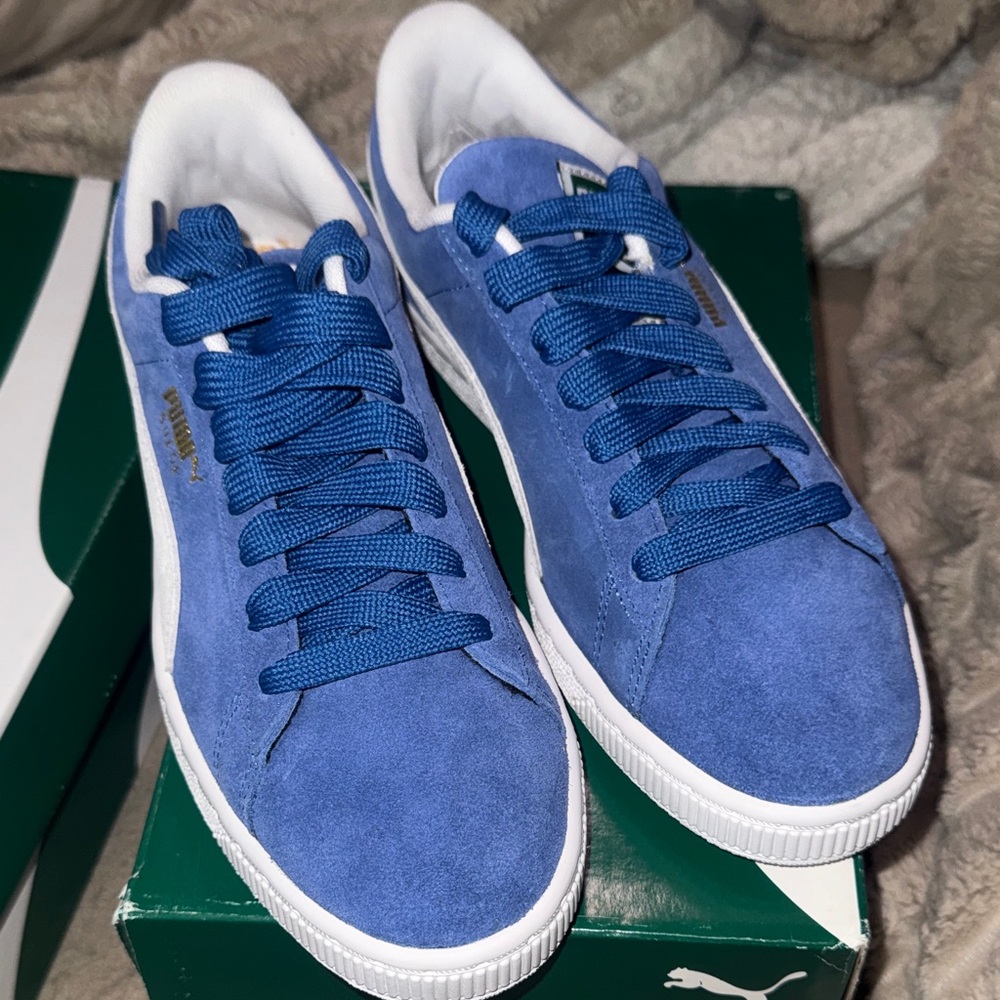 Puma Suede Classic+ Men's Sneakers - Blue and White